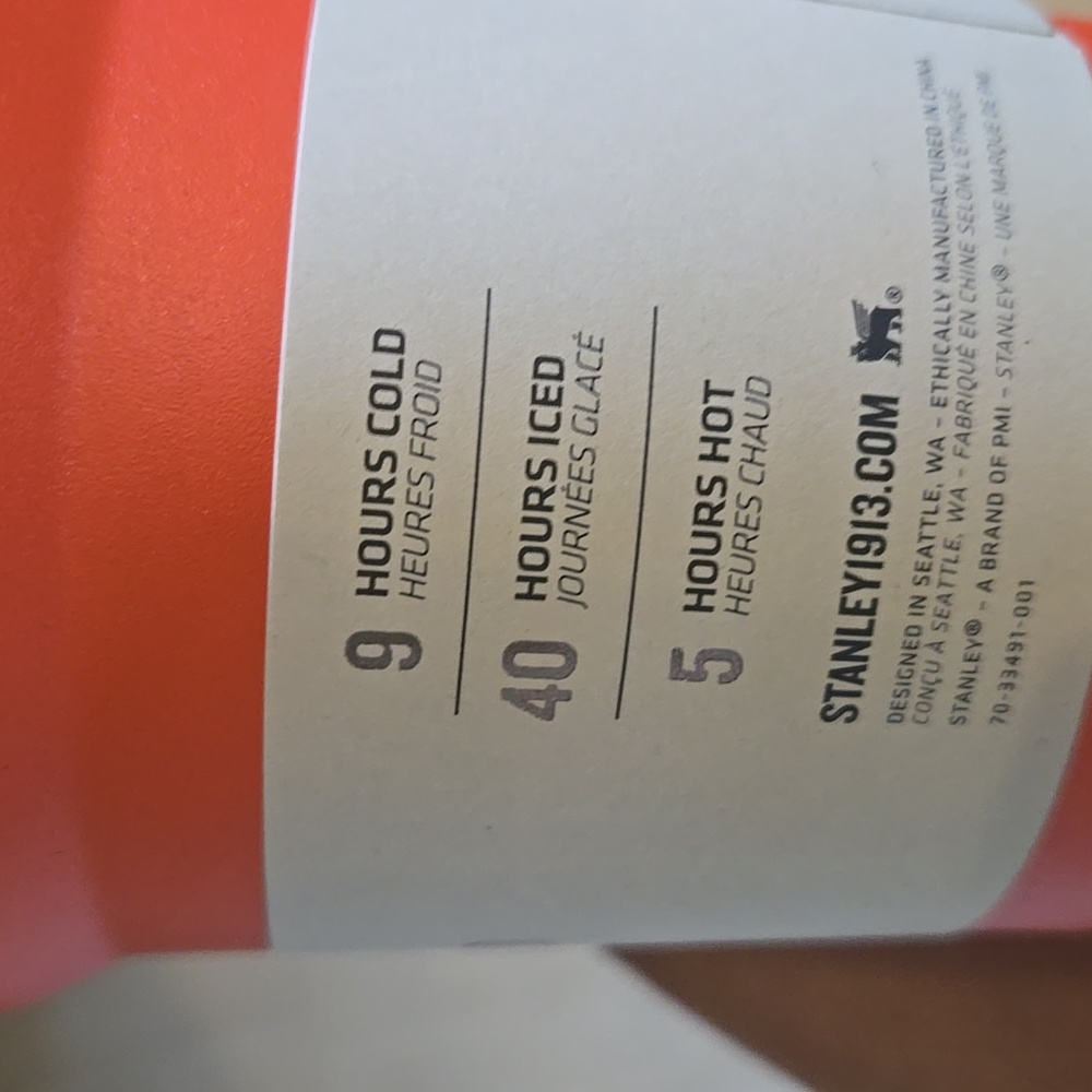New Stanley Quencher H2.0 30 Oz Hot Coral Tumbler - Picture 6 of 7